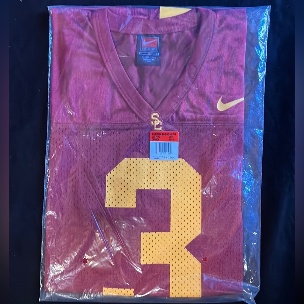 This is an authentic Nike Swingman USC #3 Carson Palmer jersey.  Size Large.
